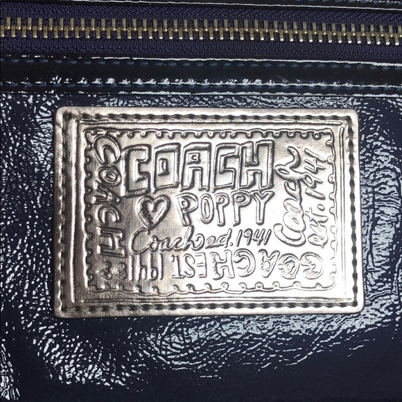 Coach wristlet - Picture 2 of 3